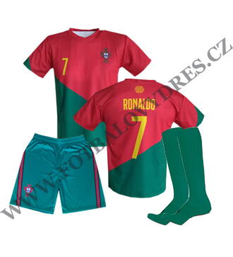 RONALDO Portugalsko fotbalový A3 komplet 2022/2023 dres + zelené trenýrky + zelené štulpny